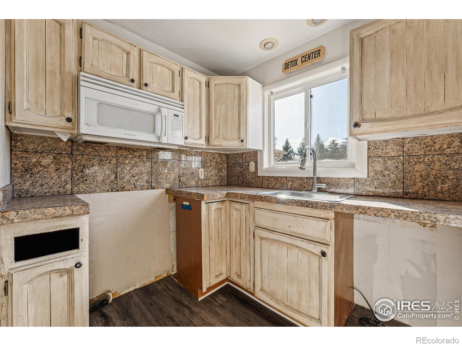 MLS Image #8 for 914  cottonwood drive,fort collins, Colorado