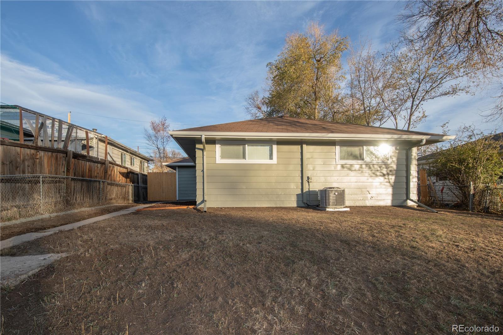 MLS Image #20 for 961 n newton street,denver, Colorado