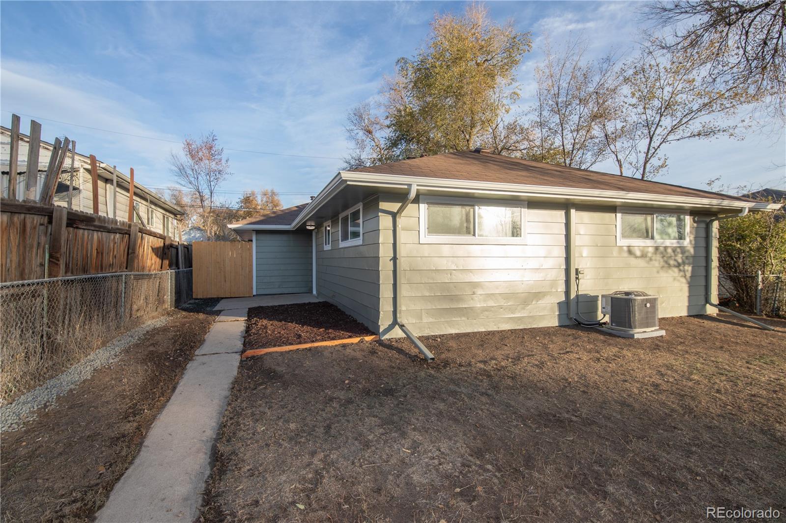 MLS Image #21 for 961 n newton street,denver, Colorado