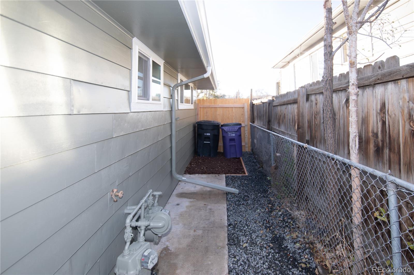 MLS Image #20 for 963 n newton street,denver, Colorado