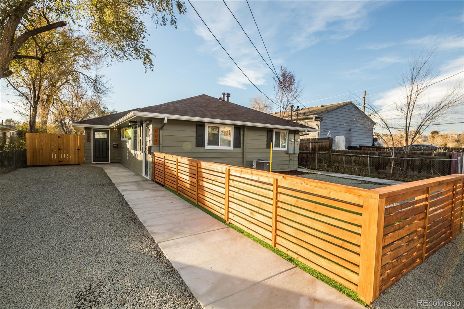 MLS Image #24 for 963 n newton street,denver, Colorado