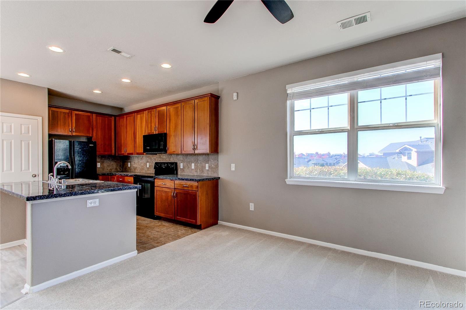 MLS Image #7 for 3672 s perth circle,aurora, Colorado