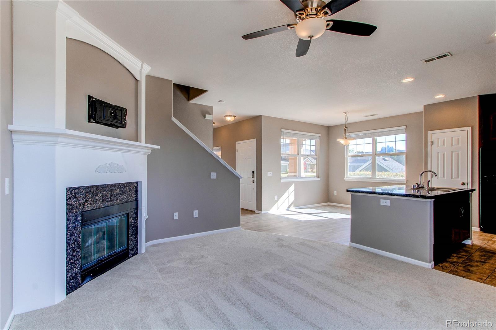 MLS Image #9 for 3672 s perth circle,aurora, Colorado