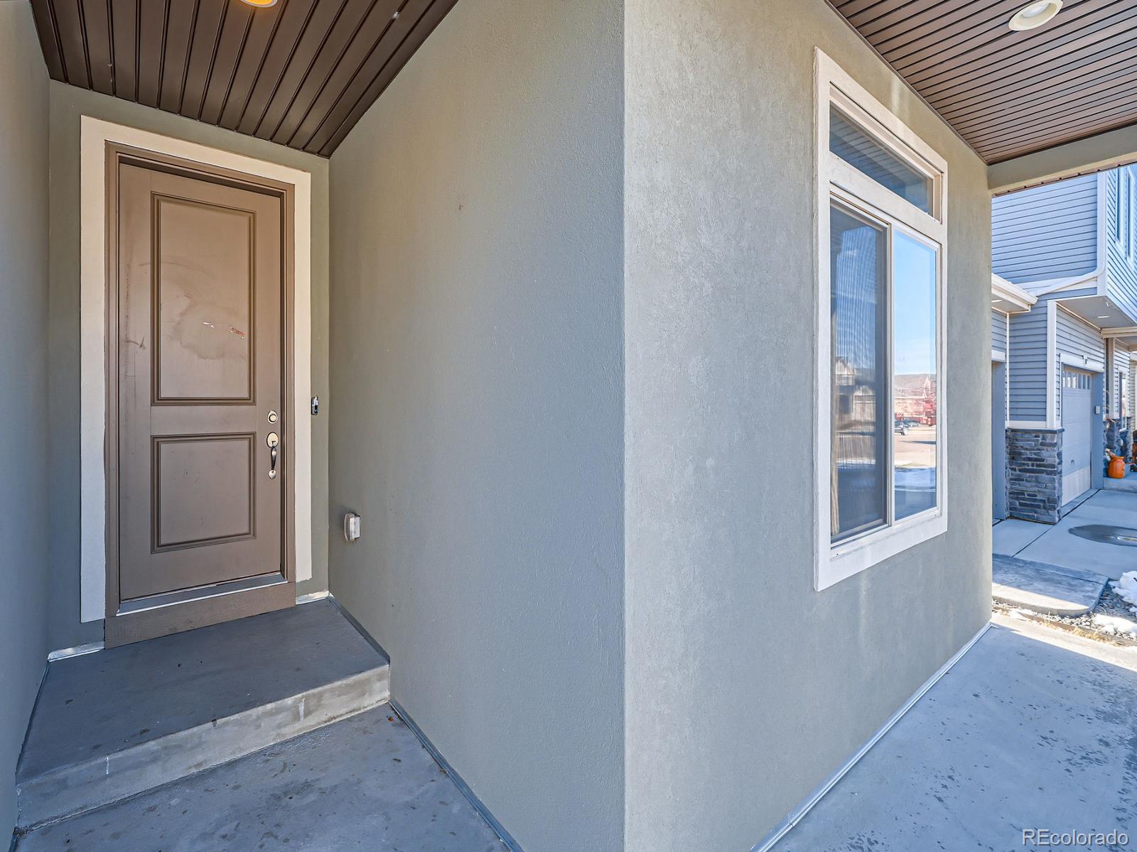 MLS Image #3 for 18854  robins drive,denver, Colorado