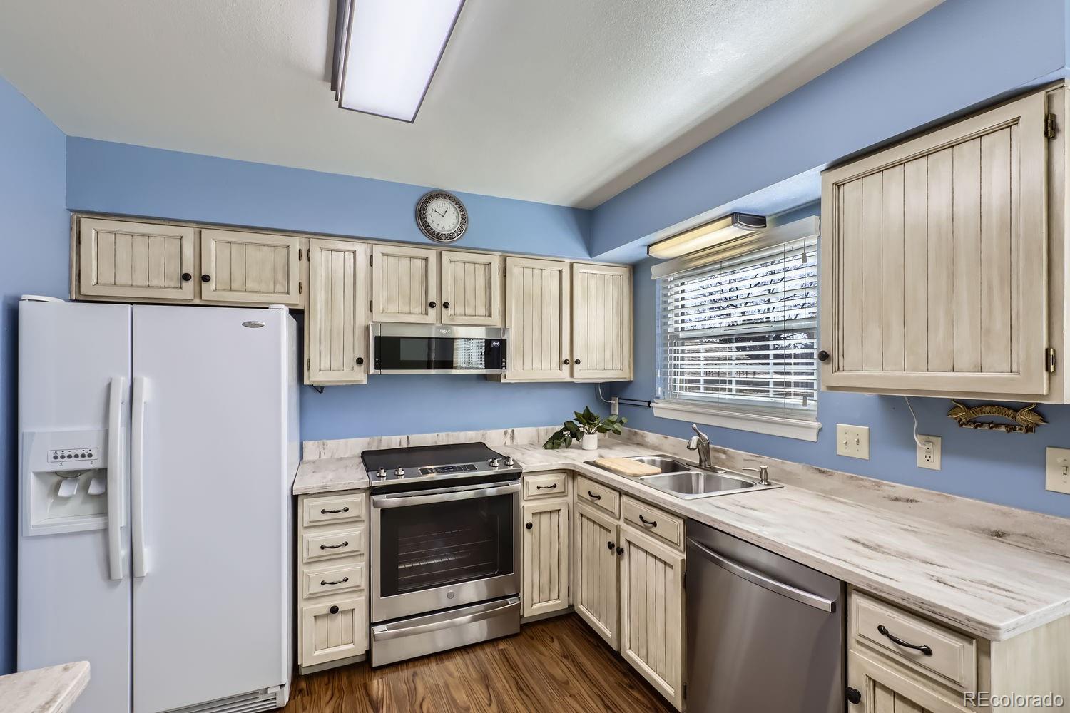 MLS Image #5 for 7101 w yale avenue,denver, Colorado