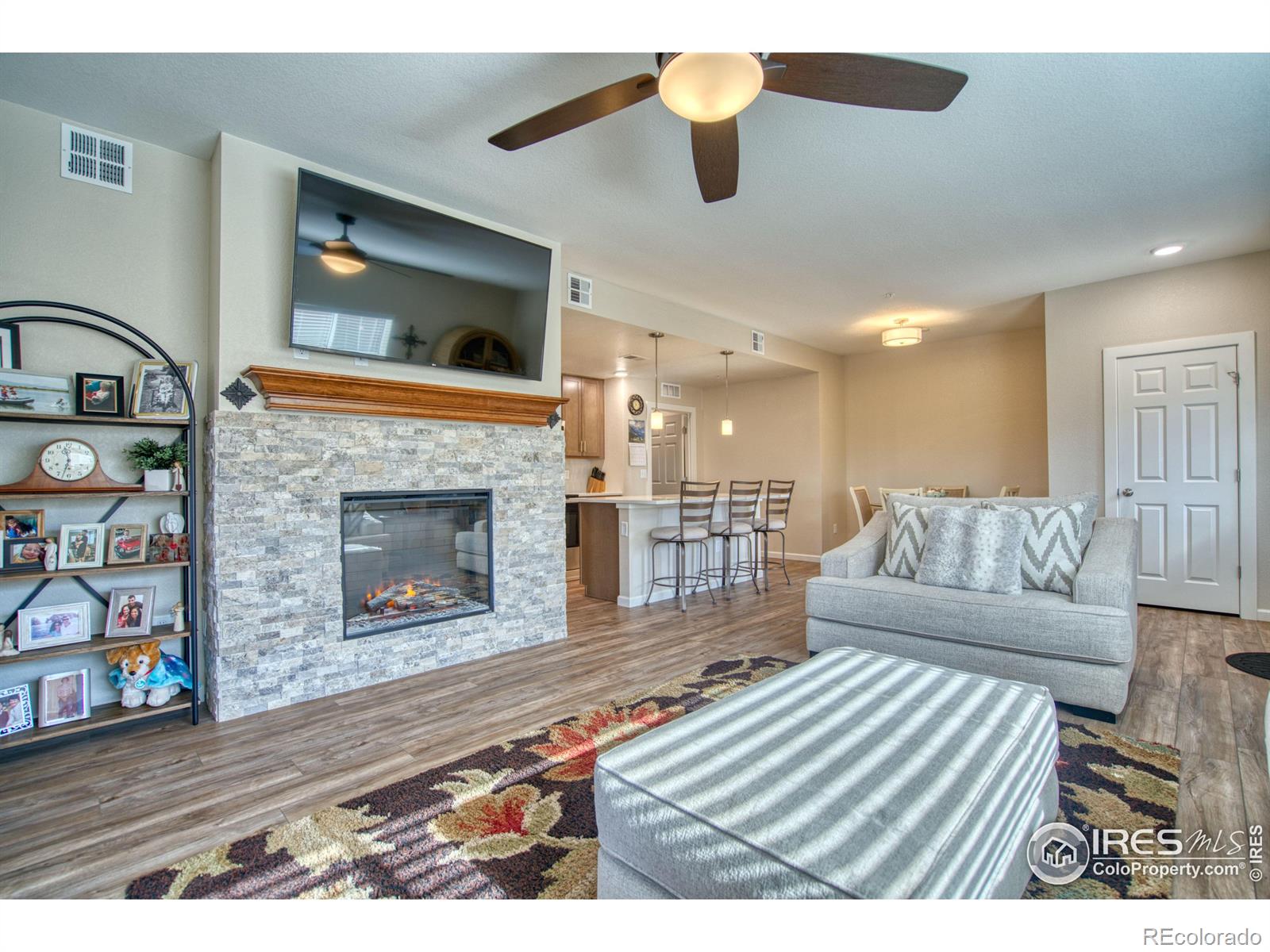 MLS Image #4 for 2417  calais drive,longmont, Colorado