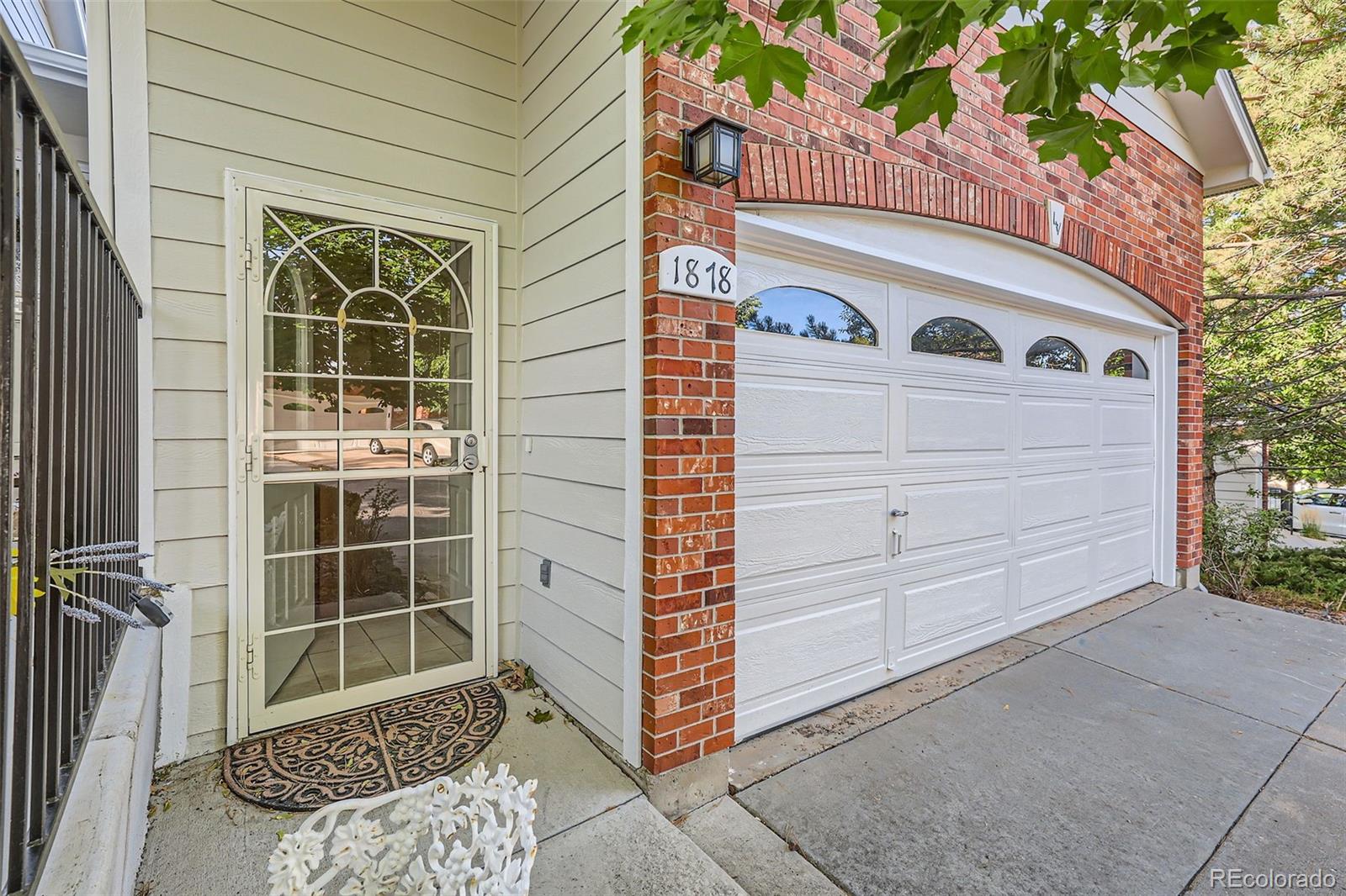 MLS Image #2 for 1878 s cole street,lakewood, Colorado