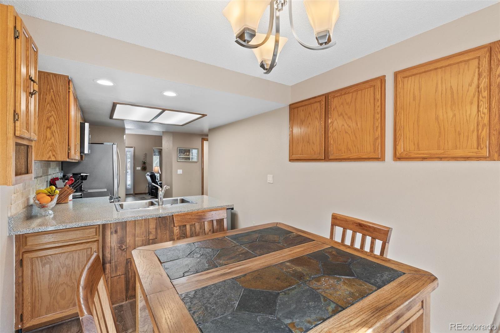 MLS Image #5 for 7624 s cove circle,centennial, Colorado