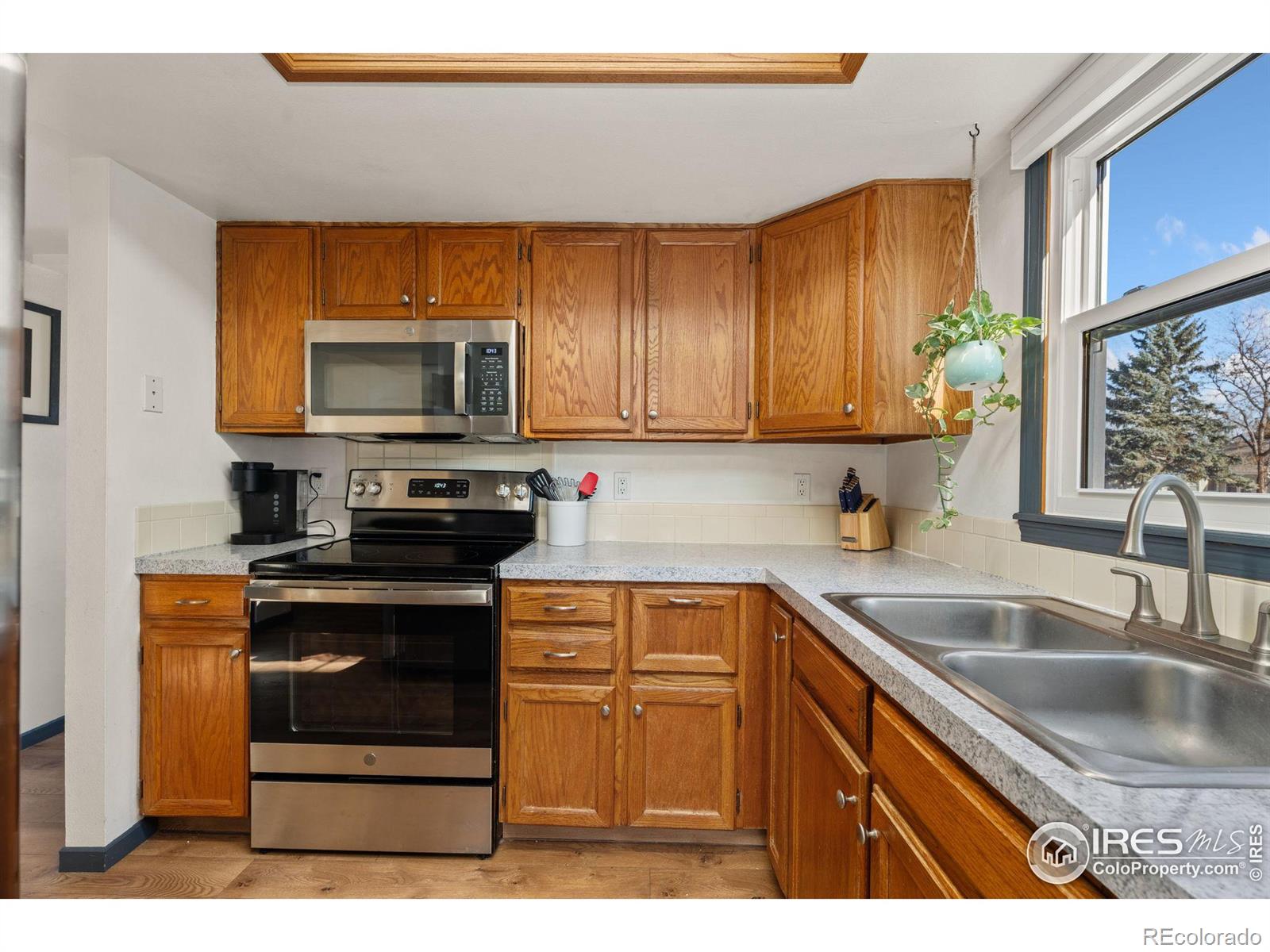 MLS Image #1 for 208 e 42nd street,loveland, Colorado