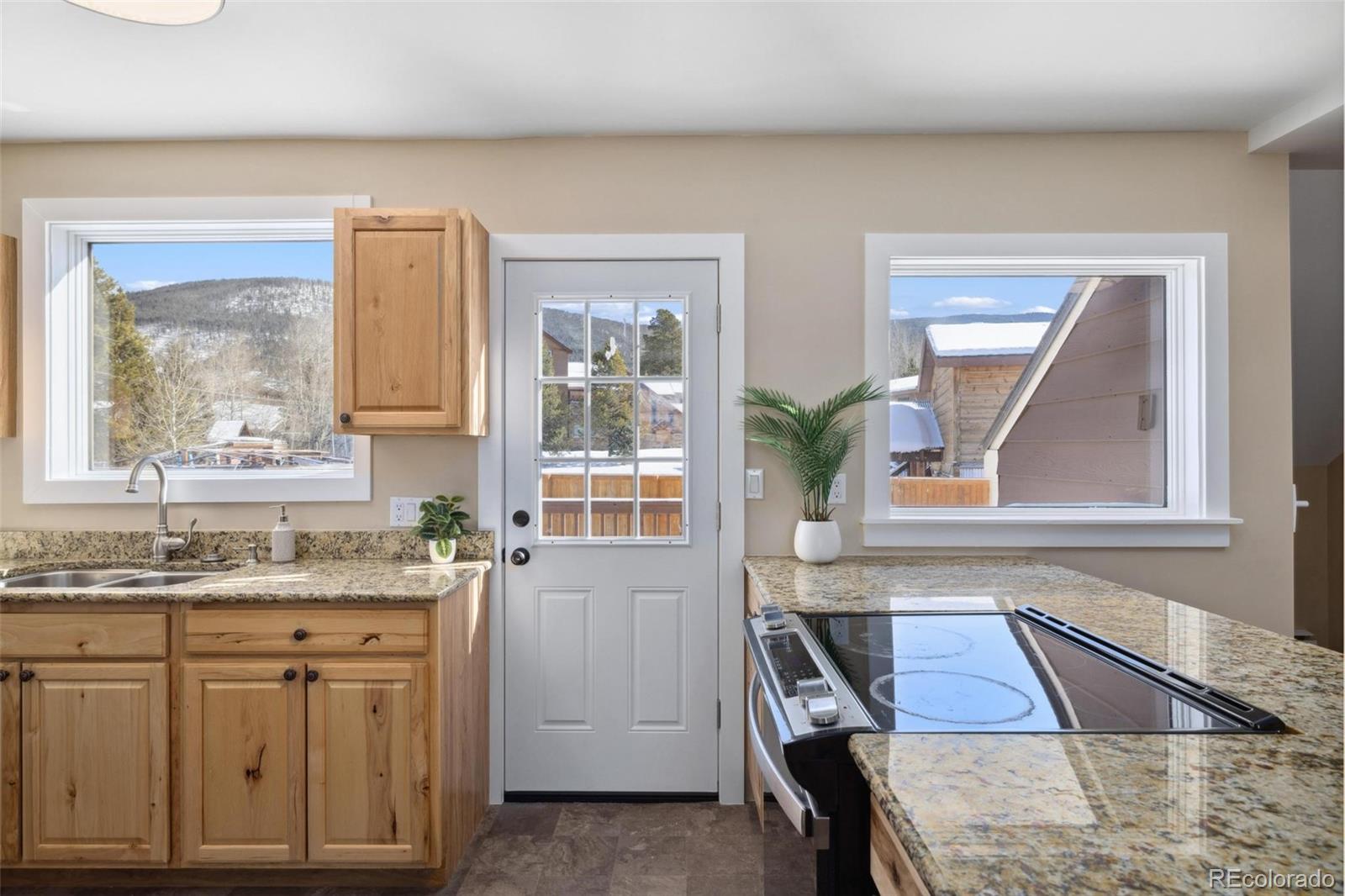 MLS Image #2 for 964  summit drive,dillon, Colorado