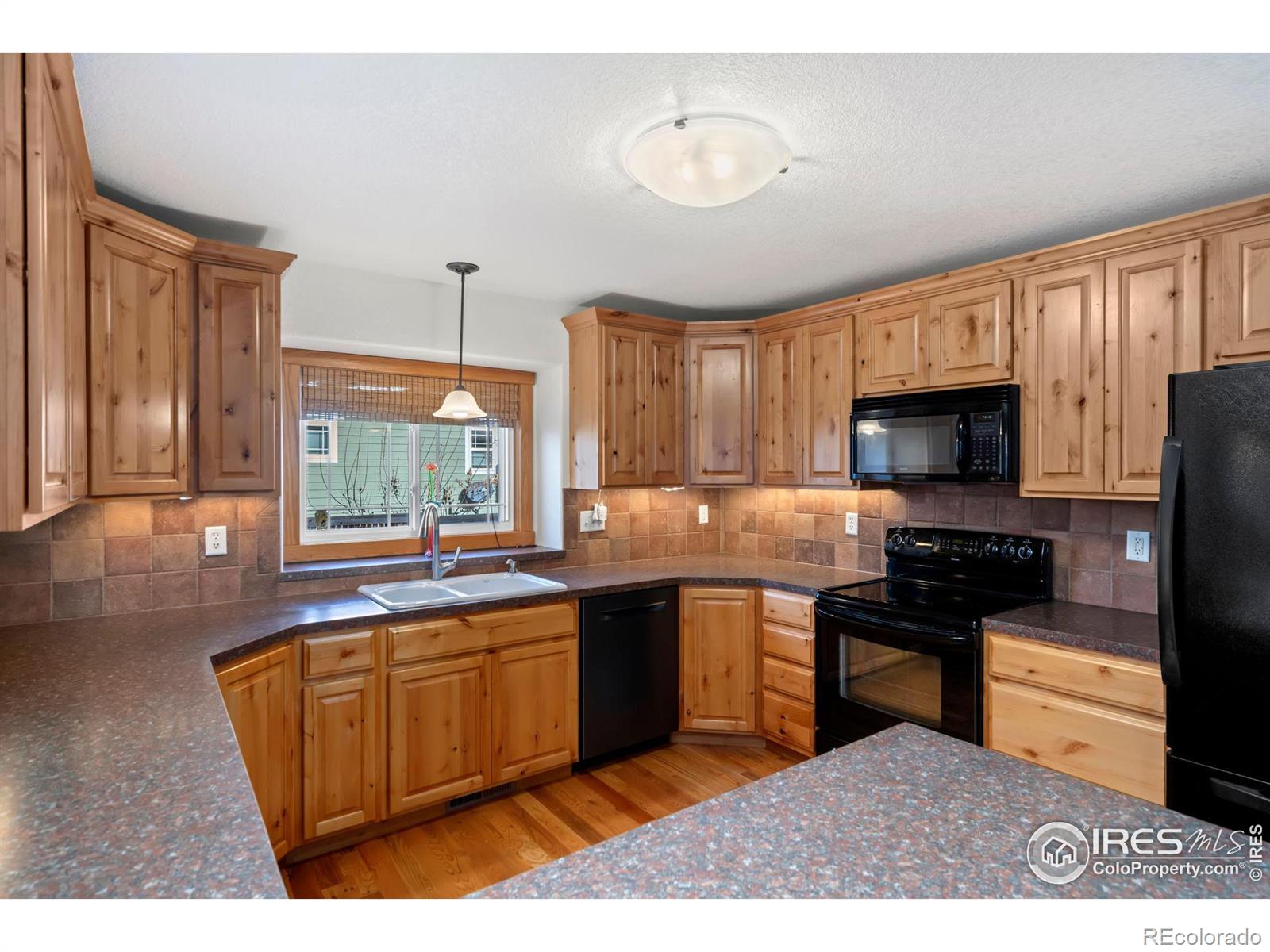 MLS Image #9 for 1405 n tributary court,fort collins, Colorado