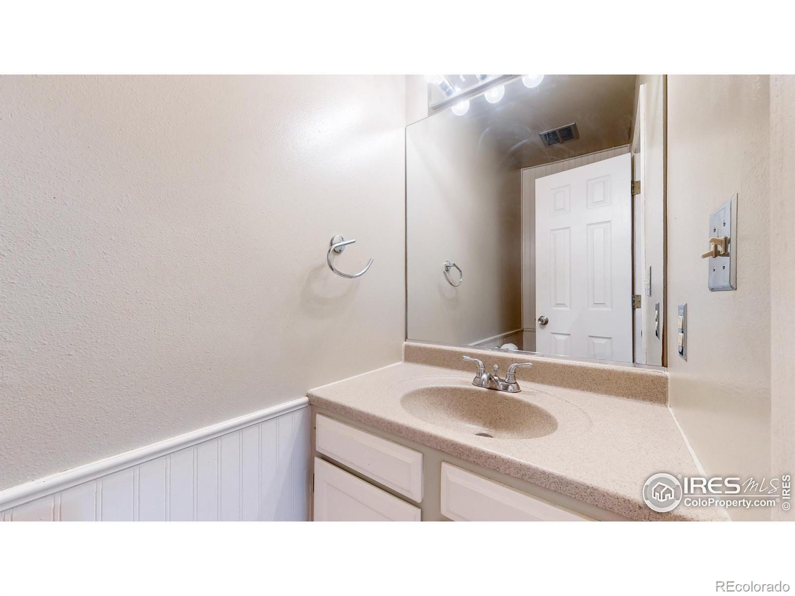 MLS Image #19 for 1951  28th avenue,greeley, Colorado