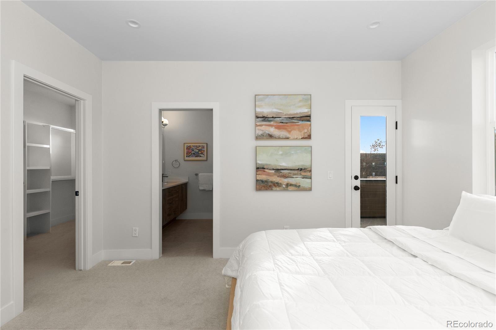 MLS Image #18 for 2468 s cherokee street,denver, Colorado