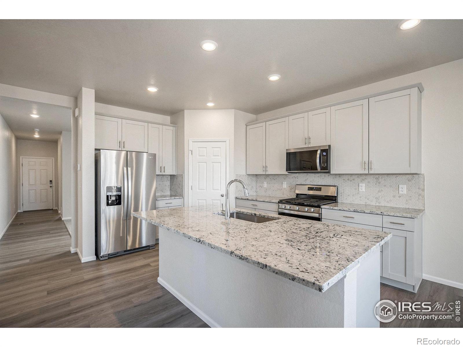 MLS Image #6 for 576  red rock place,brighton, Colorado