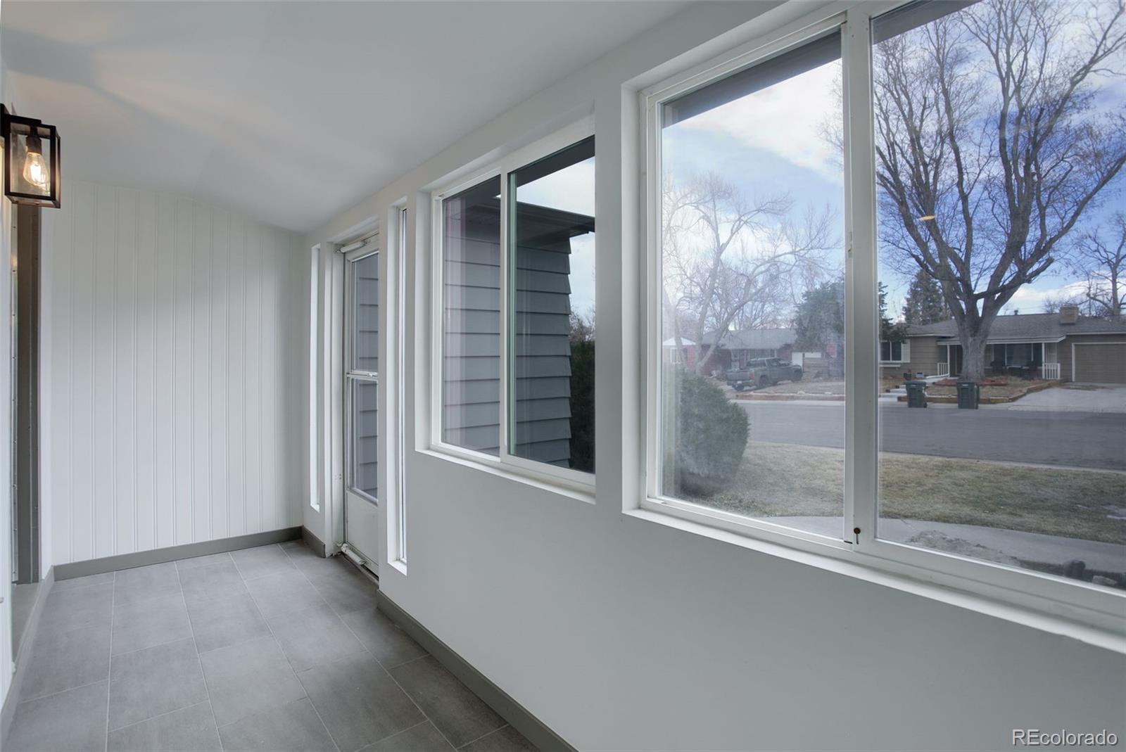 MLS Image #4 for 5271 s logan street,littleton, Colorado