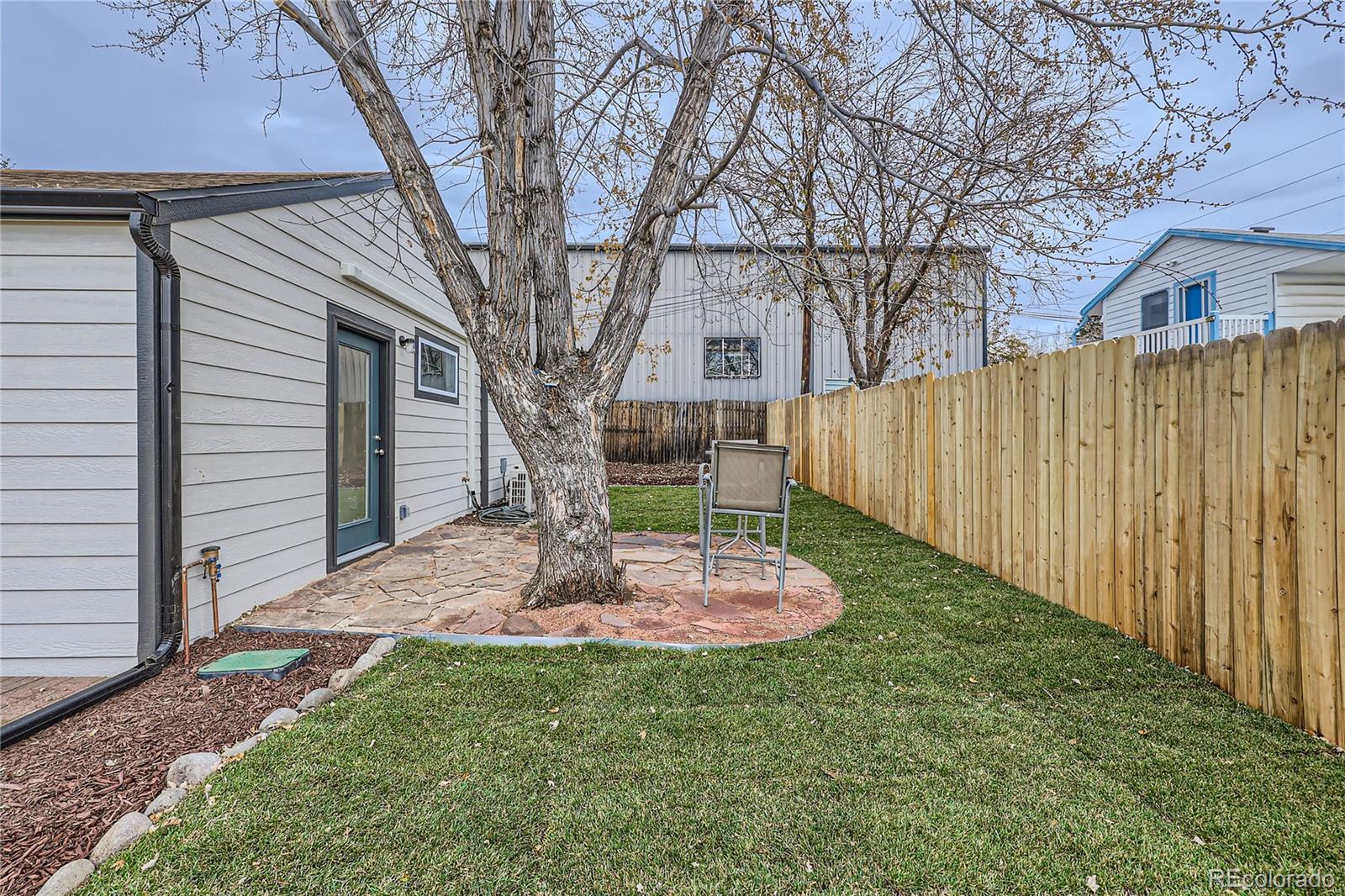 MLS Image #4 for 3379 s eliot street,englewood, Colorado