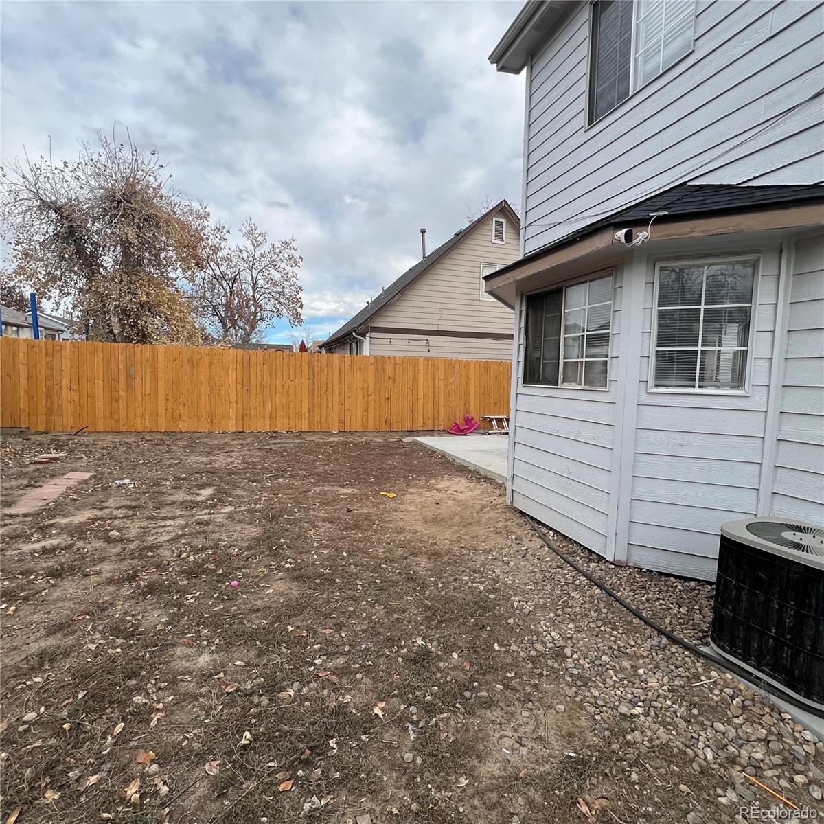 MLS Image #10 for 14561 e 46th avenue,denver, Colorado