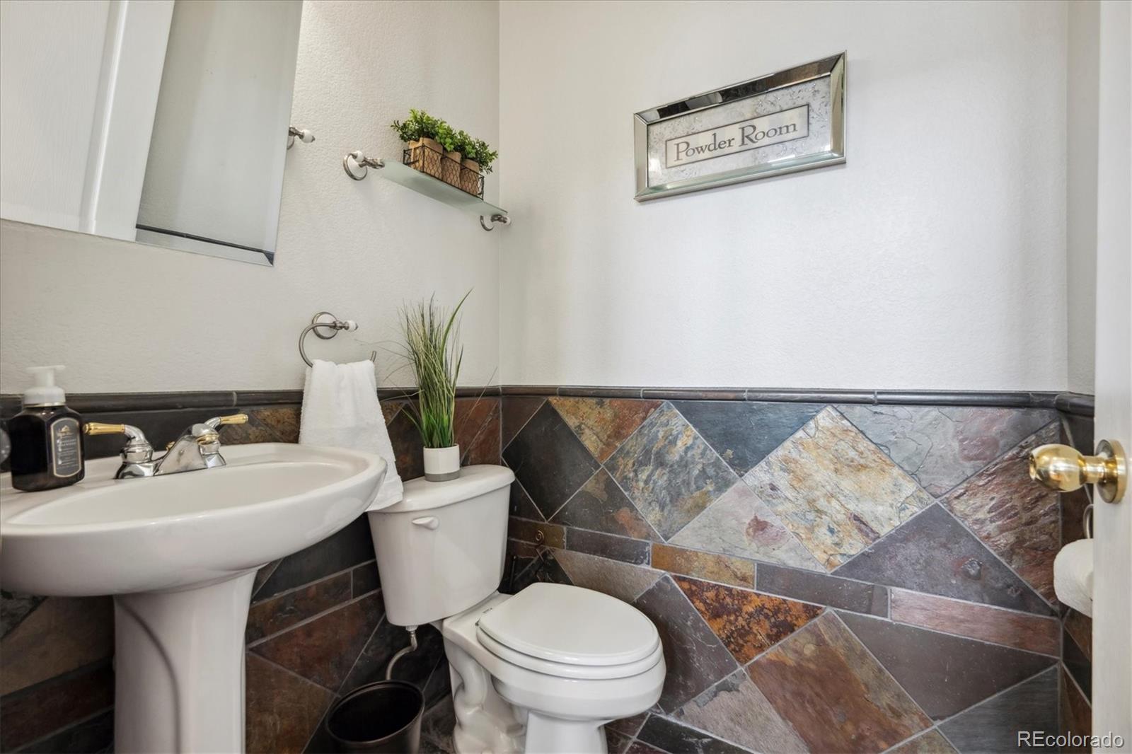 MLS Image #22 for 7425  chipmunk place,littleton, Colorado