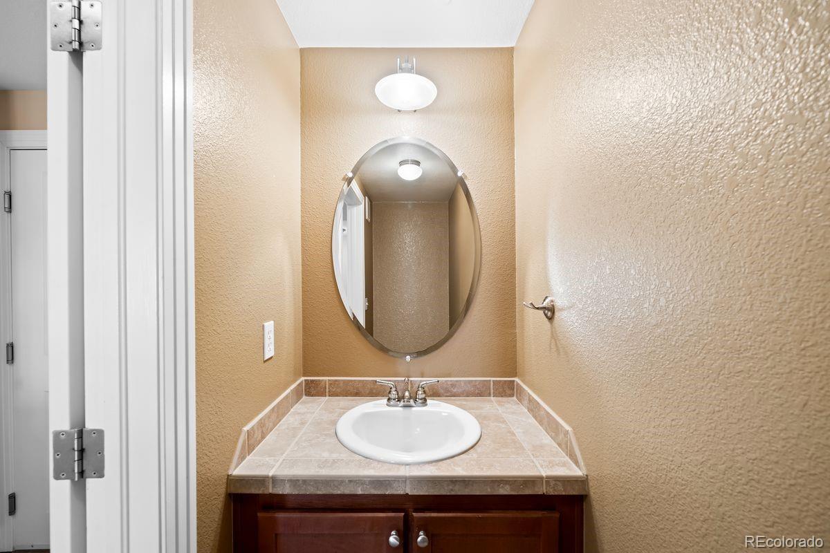 MLS Image #10 for 9019 e panorama circle,englewood, Colorado