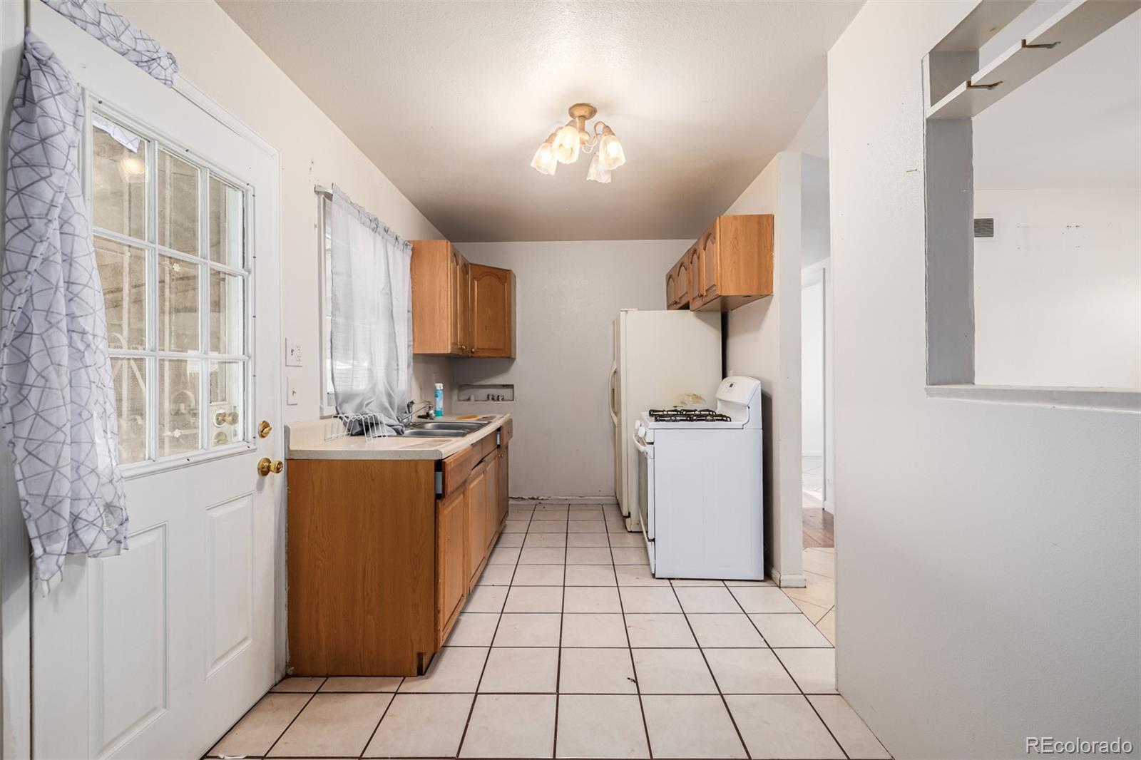 MLS Image #10 for 6191 e 61st avenue,commerce city, Colorado