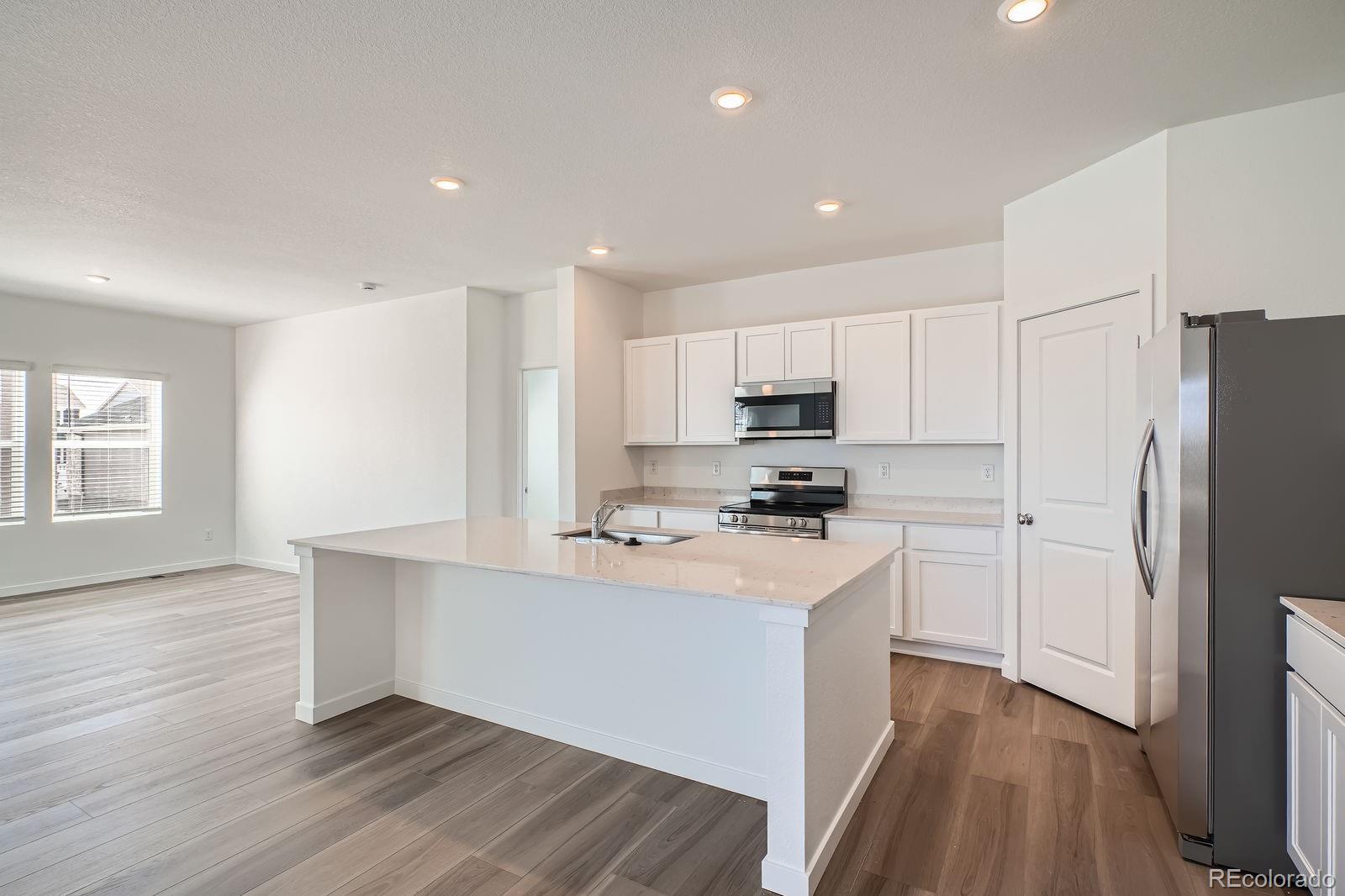 MLS Image #2 for 15286  fillmore street,thornton, Colorado