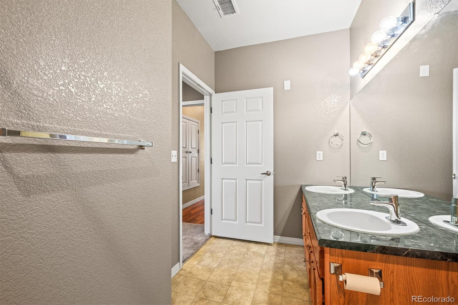 MLS Image #15 for 9441  ashbury circle,parker, Colorado