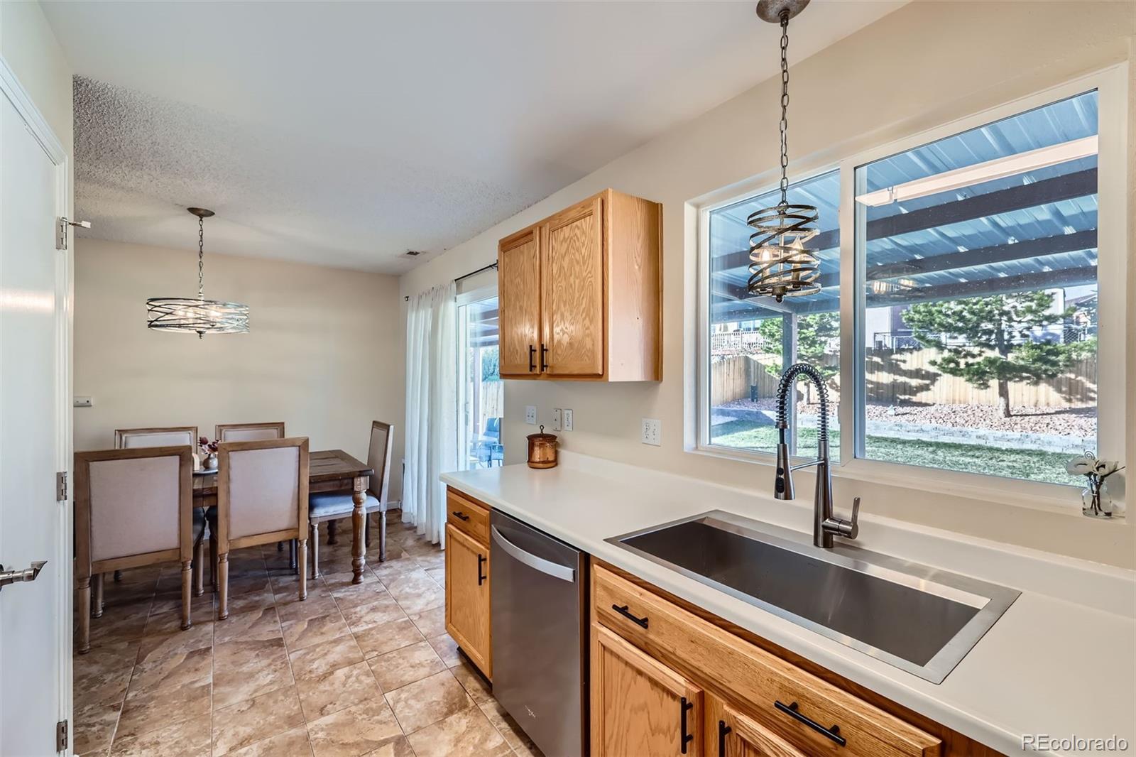 MLS Image #9 for 5539  anna lee way,colorado springs, Colorado