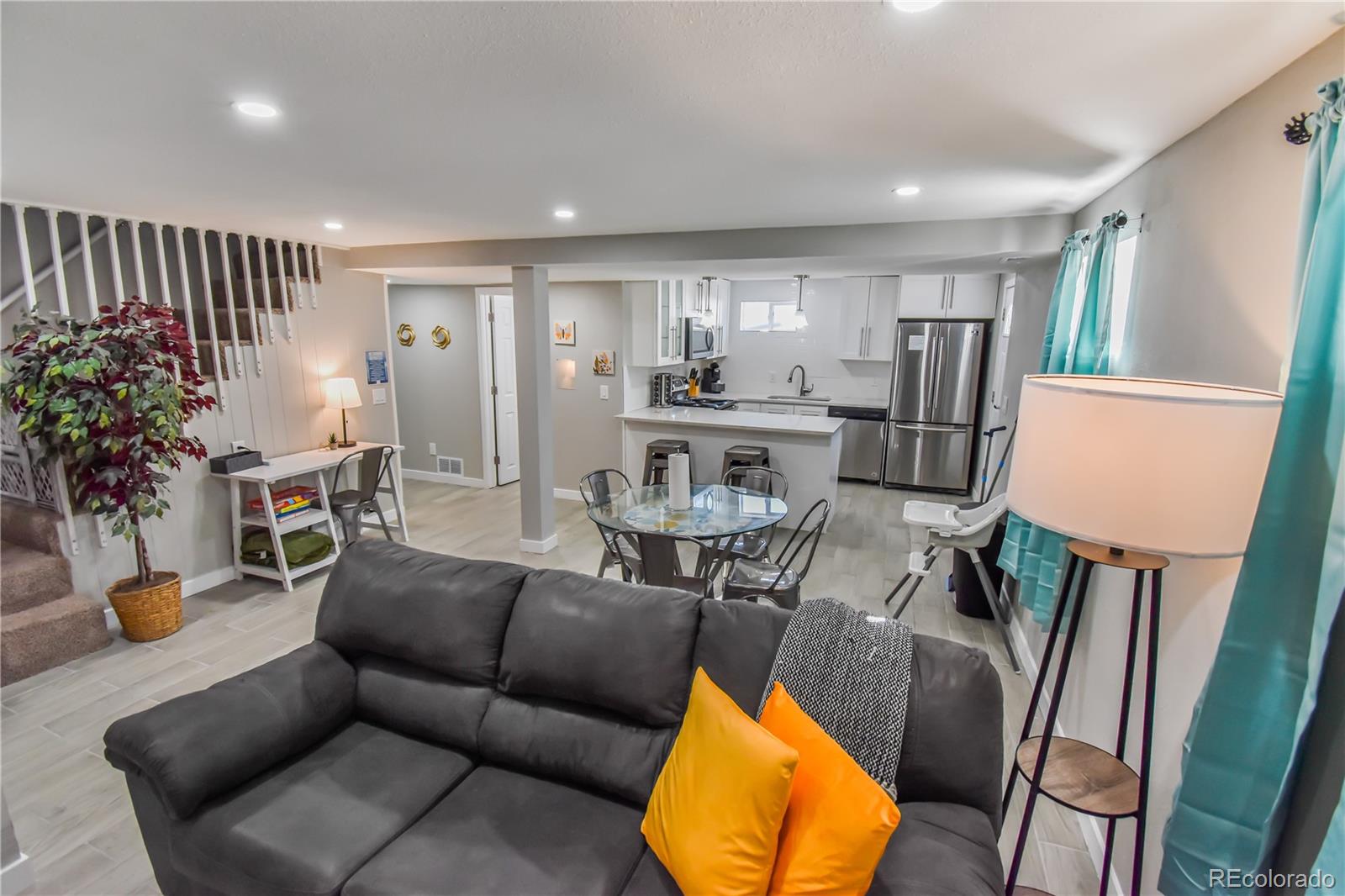 MLS Image #14 for 2200 w moffat place,denver, Colorado