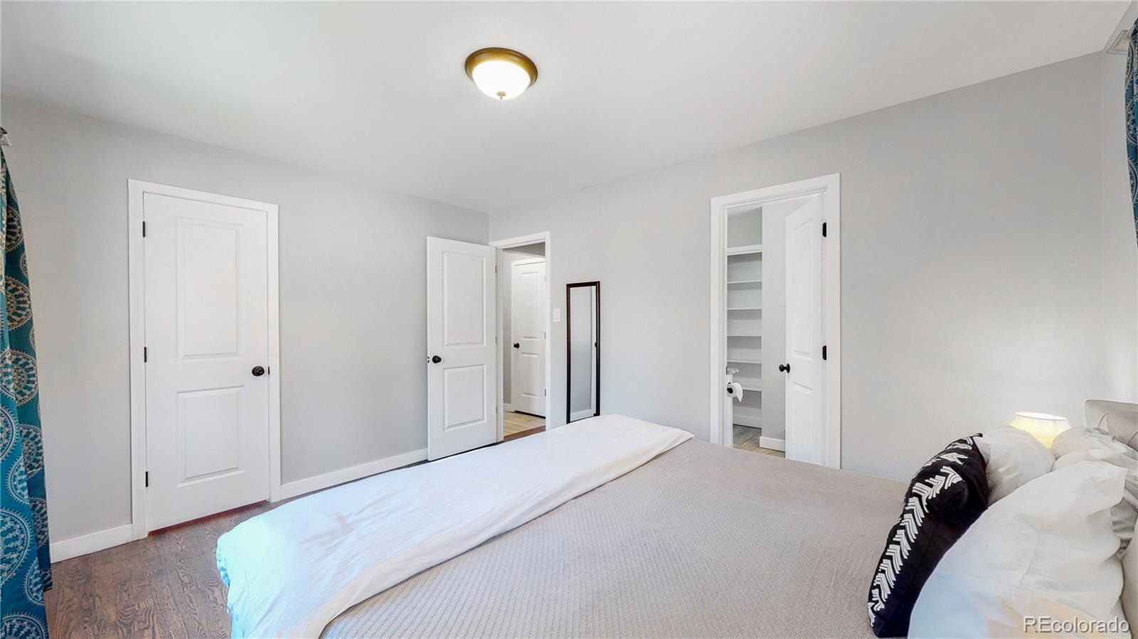 MLS Image #29 for 3067 s holly place,denver, Colorado