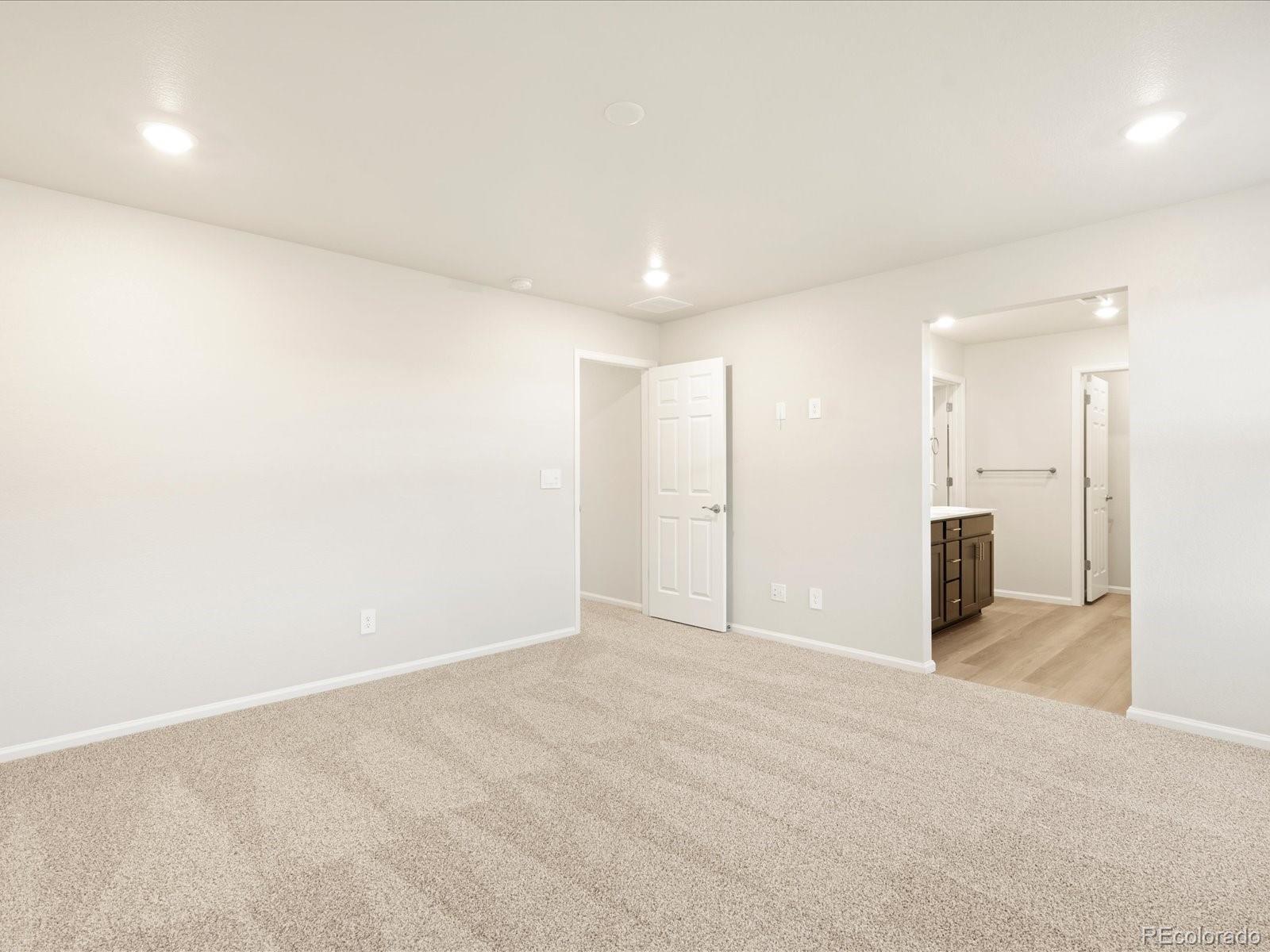 MLS Image #13 for 24068 e atlantic place,aurora, Colorado