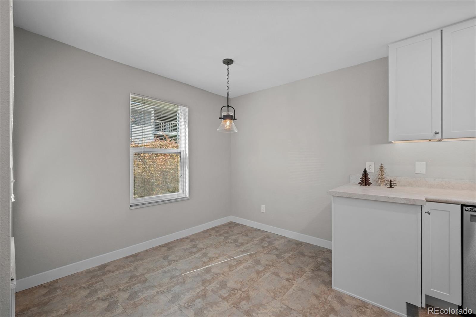 MLS Image #8 for 3141 s tamarac drive,denver, Colorado