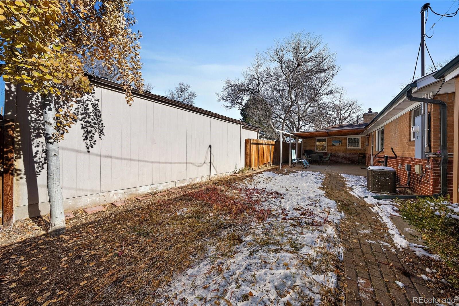 MLS Image #24 for 803  poplar street,denver, Colorado