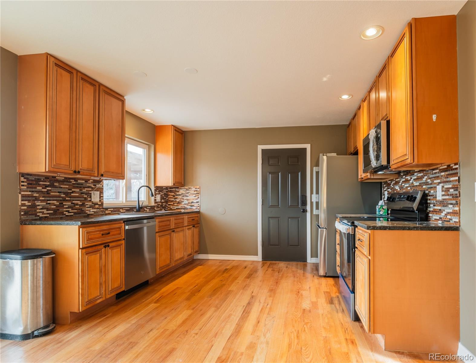 MLS Image #4 for 110  lucerne drive,lafayette, Colorado