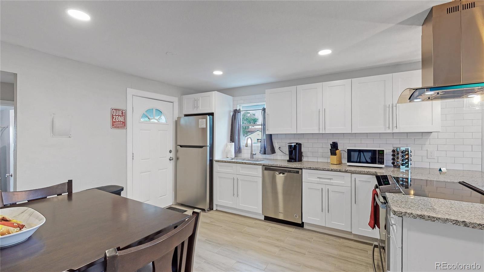 MLS Image #11 for 3284 w 66th avenue,denver, Colorado