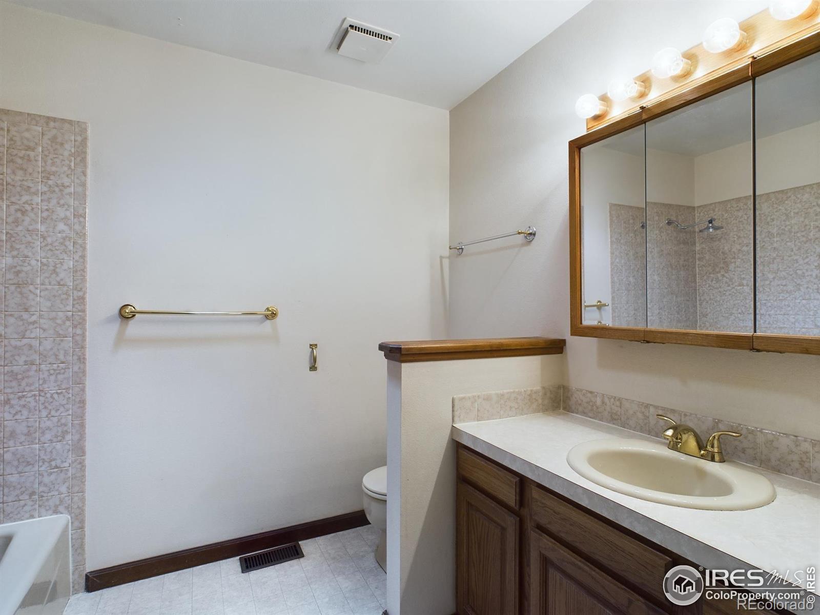 MLS Image #14 for 3807 w 11th street,greeley, Colorado