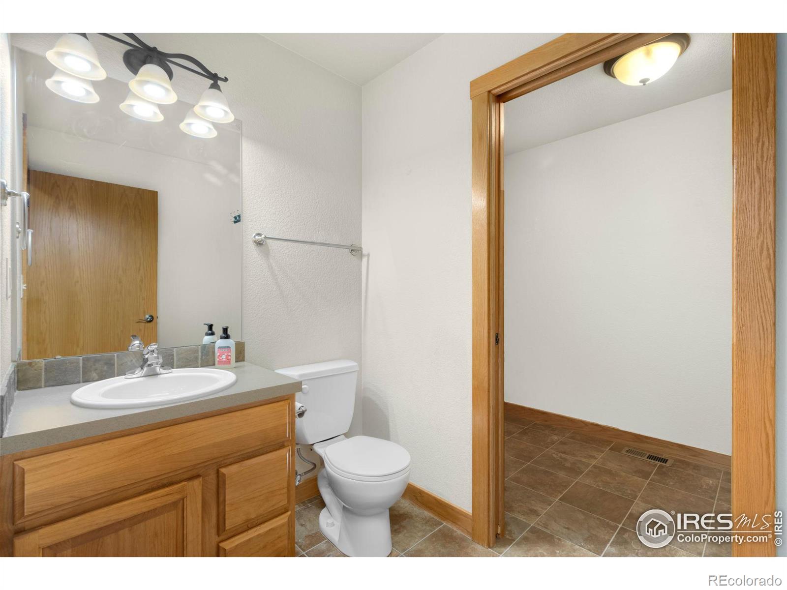 MLS Image #16 for 1424  paddle court,fort collins, Colorado