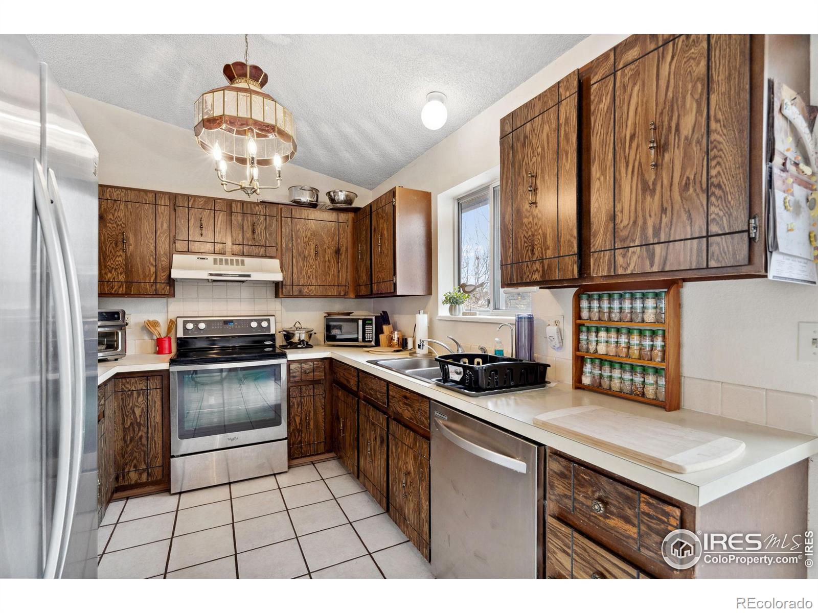 MLS Image #8 for 1612  hanover court,fort collins, Colorado