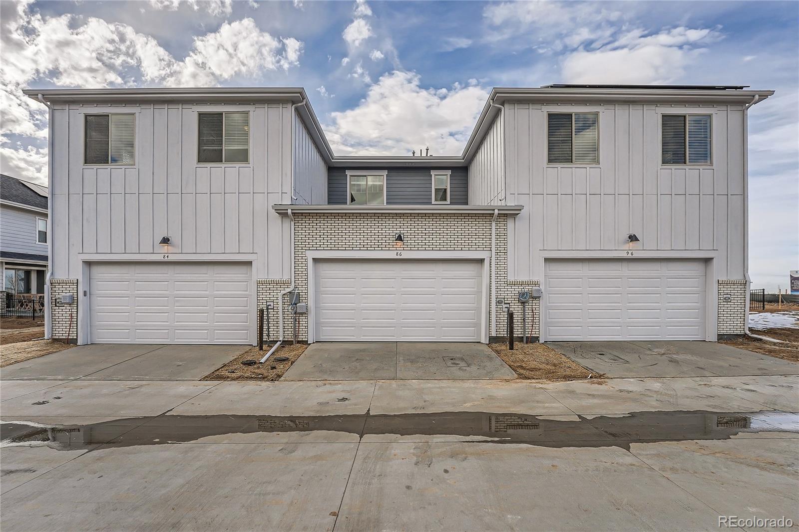 MLS Image #6 for 27482 e 1st avenue,aurora, Colorado