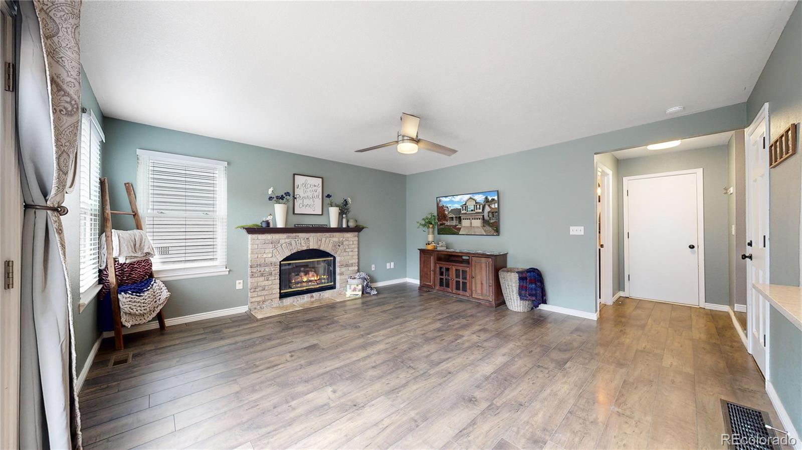 MLS Image #3 for 9866  spring hill lane,highlands ranch, Colorado