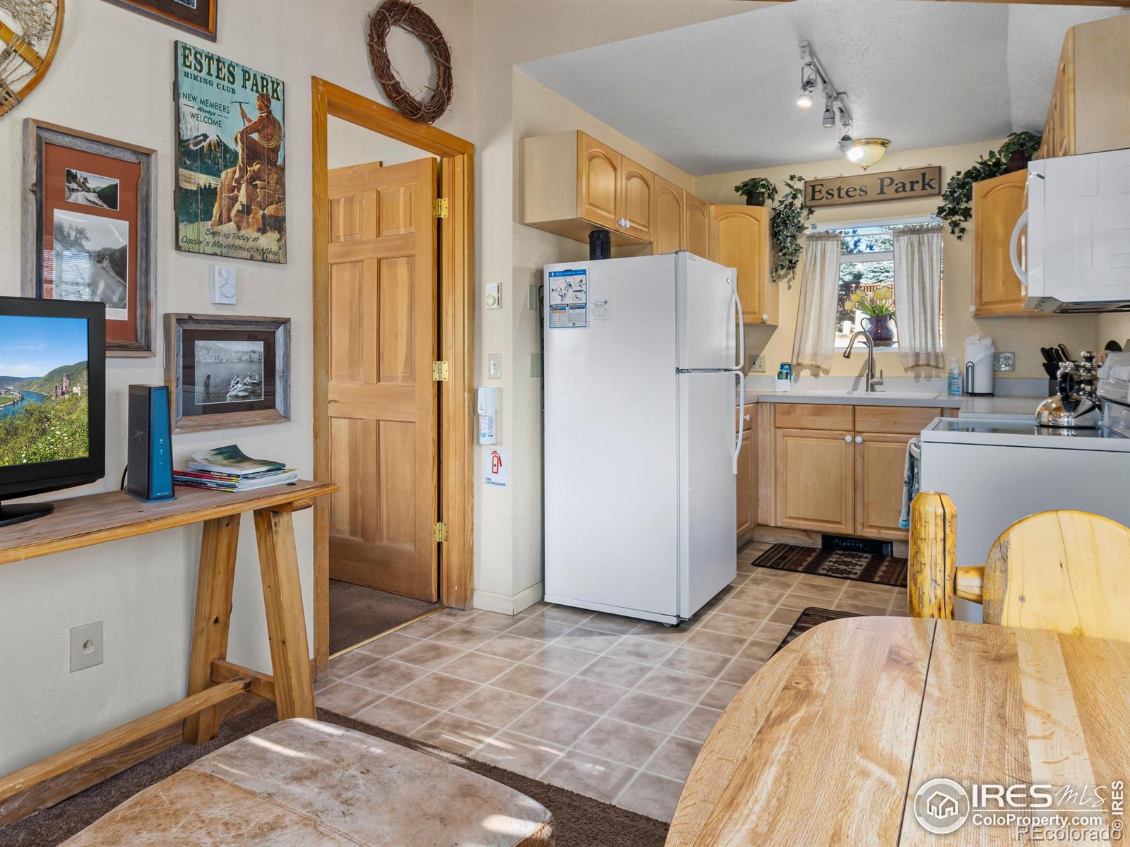 MLS Image #6 for 220  virginia drive,estes park, Colorado