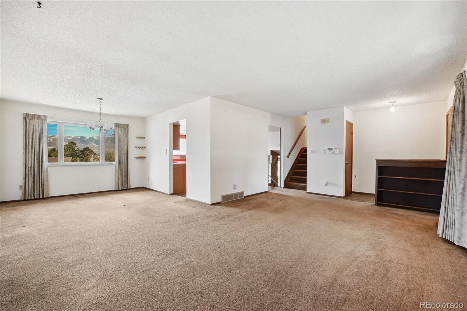 MLS Image #3 for 7386  bell drive,colorado springs, Colorado