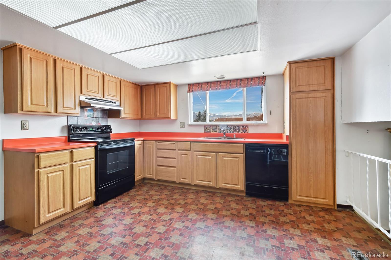 MLS Image #9 for 7386  bell drive,colorado springs, Colorado