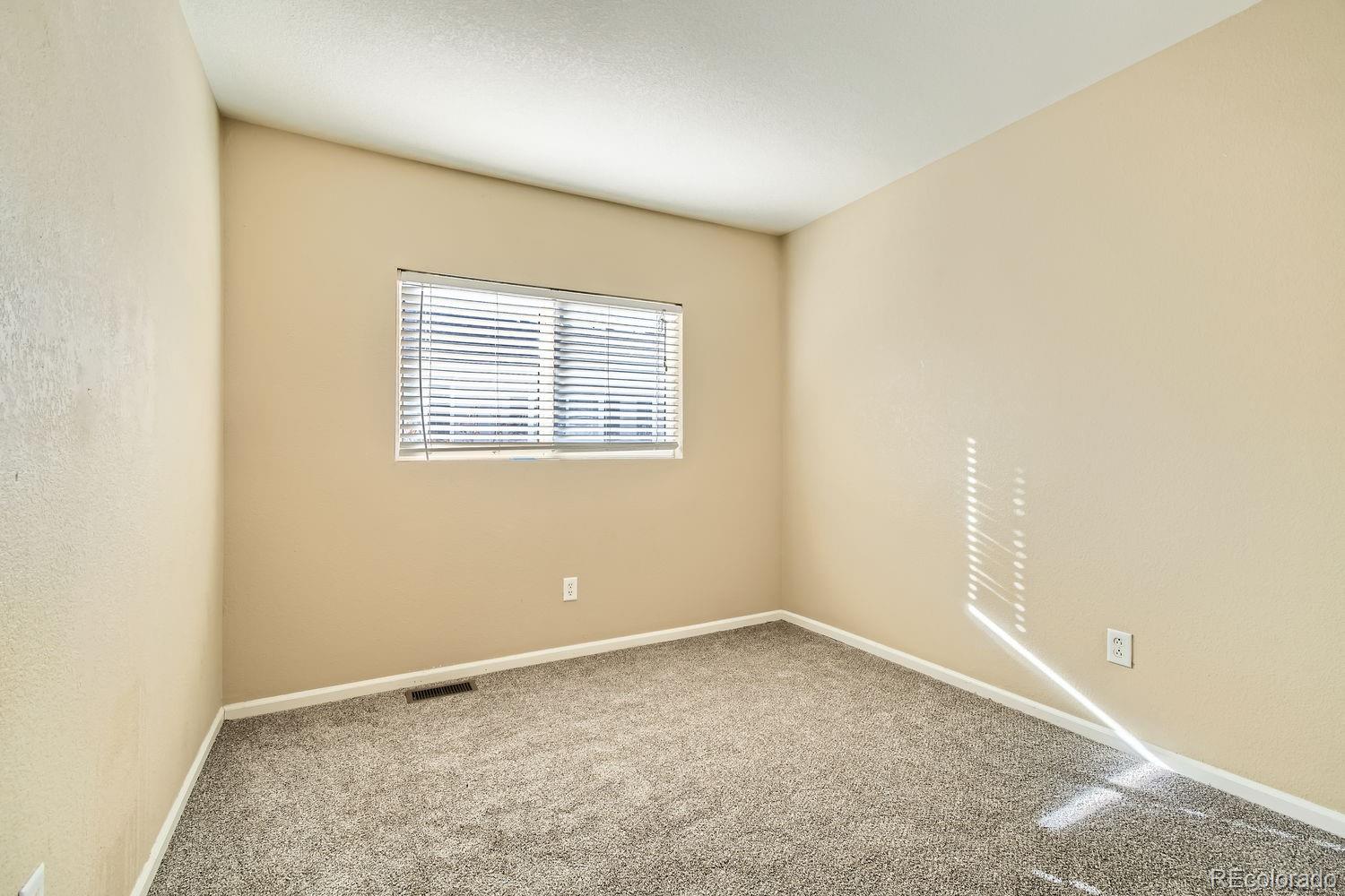 MLS Image #22 for 7822 s kittredge circle,englewood, Colorado