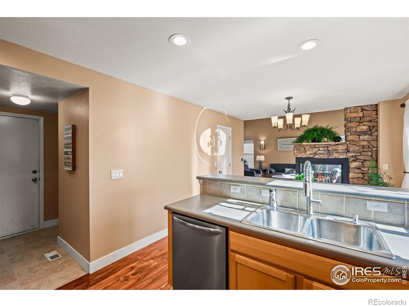 MLS Image #6 for 1221  truxtun drive,fort collins, Colorado