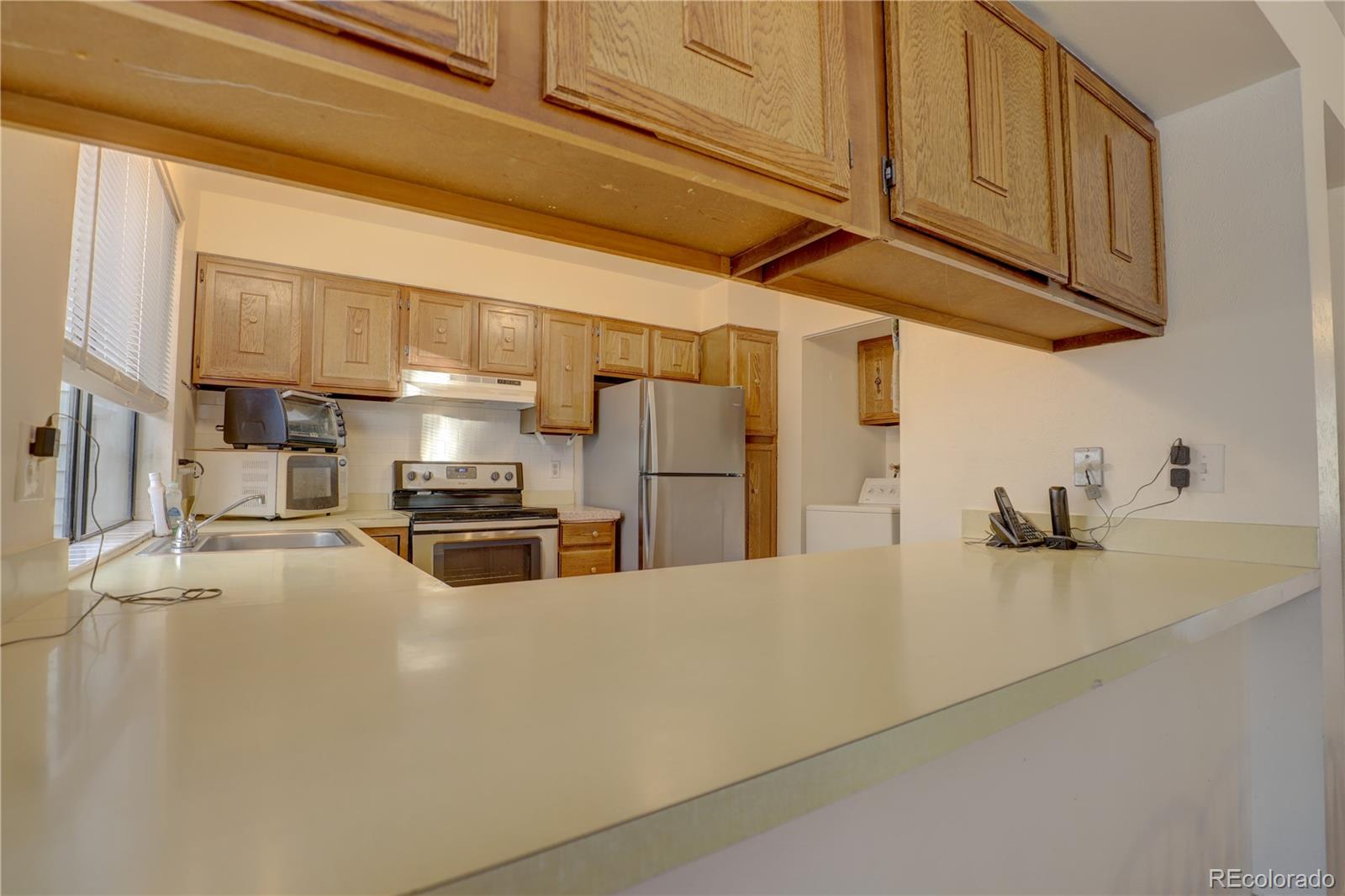 MLS Image #13 for 1050 s monaco parkway 88,denver, Colorado