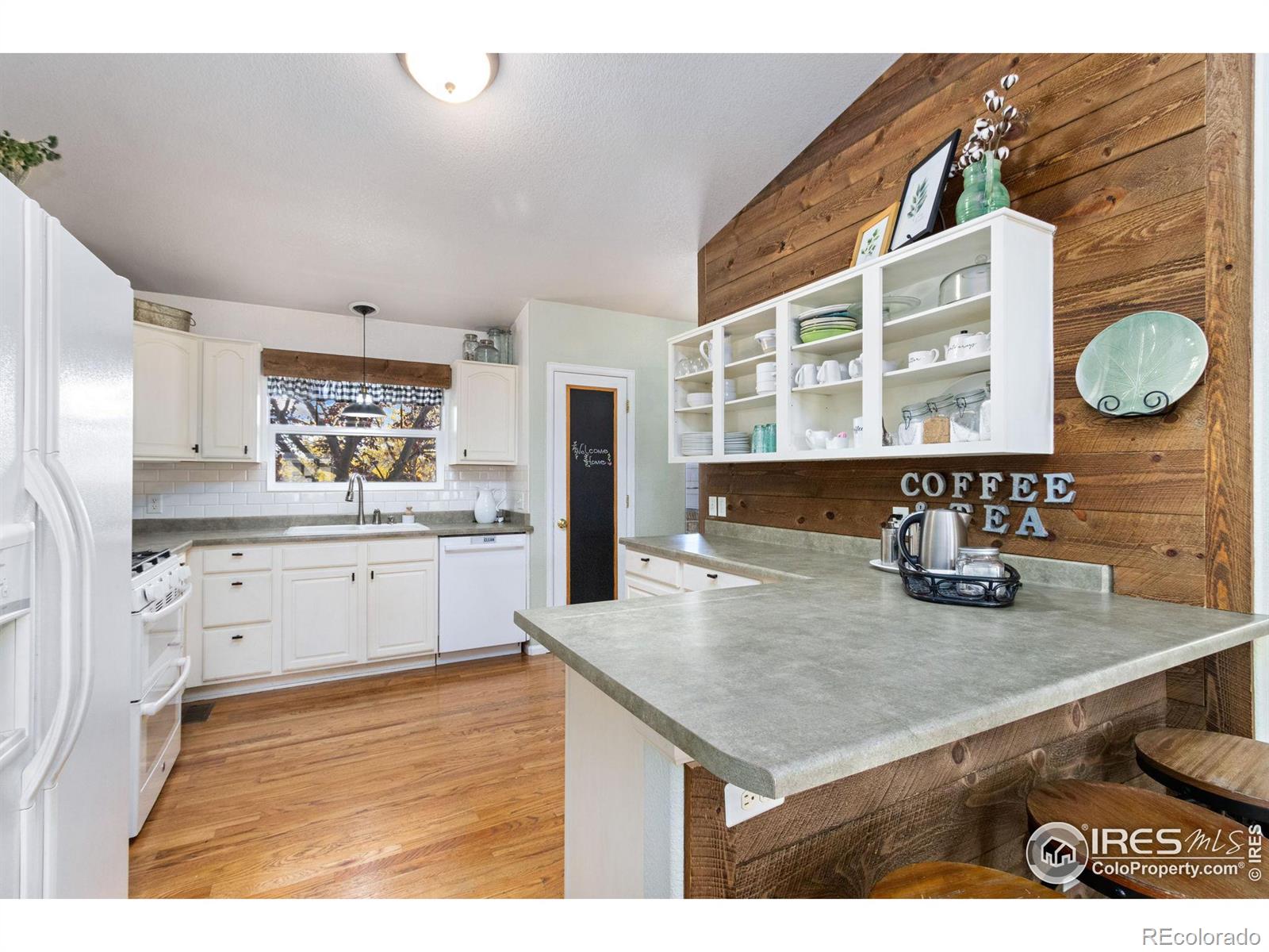 MLS Image #9 for 3805  panther drive,loveland, Colorado