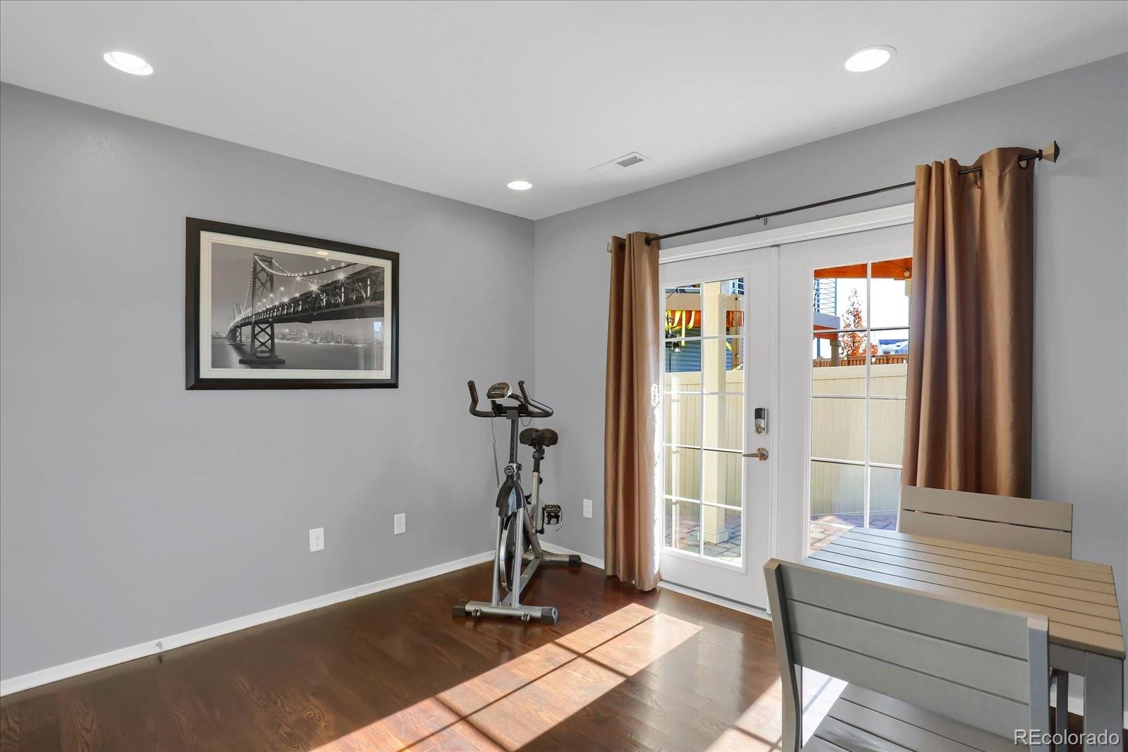 MLS Image #20 for 17938 e 54th avenue,denver, Colorado