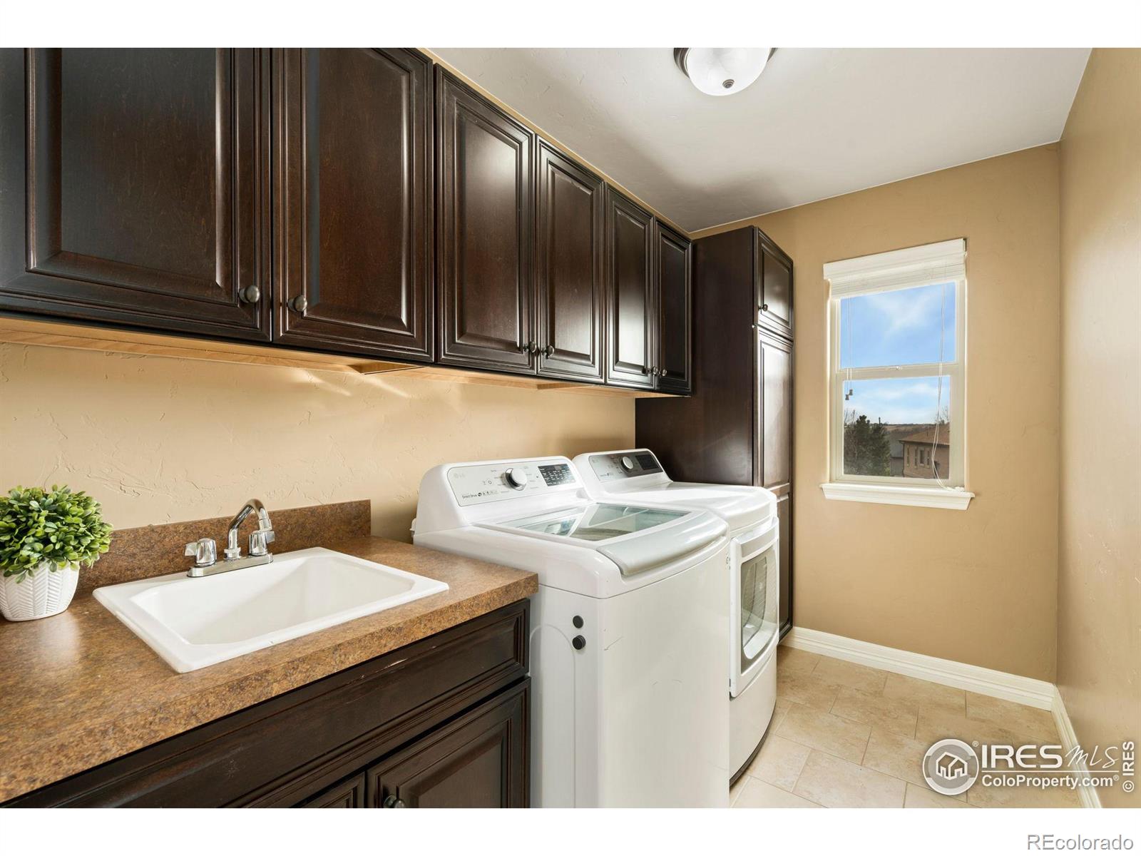 MLS Image #18 for 4356  arnica court,johnstown, Colorado