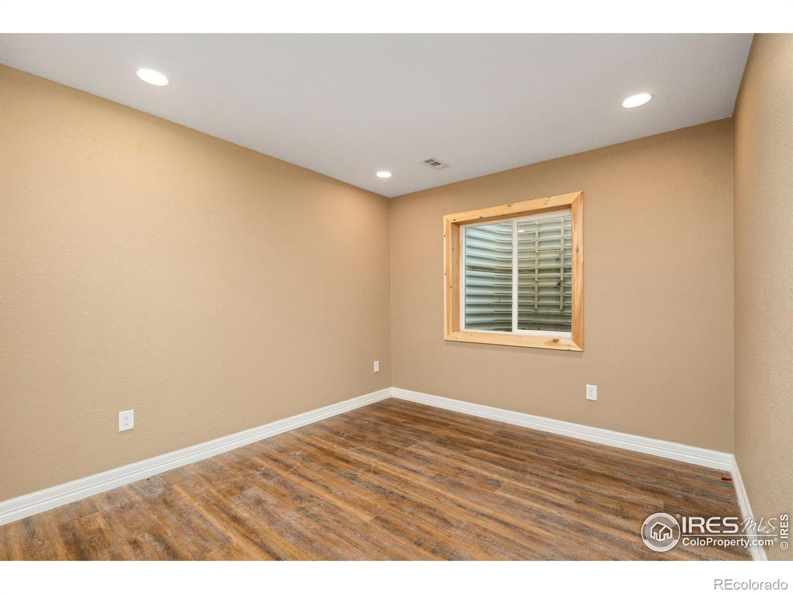 MLS Image #31 for 4356  arnica court,johnstown, Colorado