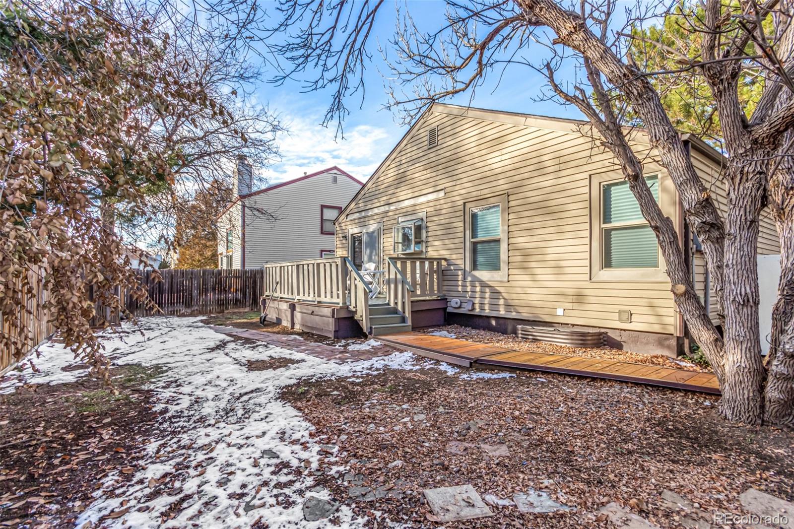 MLS Image #24 for 11532 e 1st avenue,aurora, Colorado